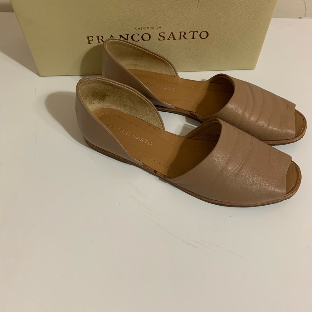 Open toe flats - Picture 2 of 5